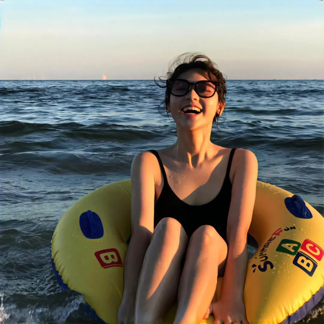 初爱 海报